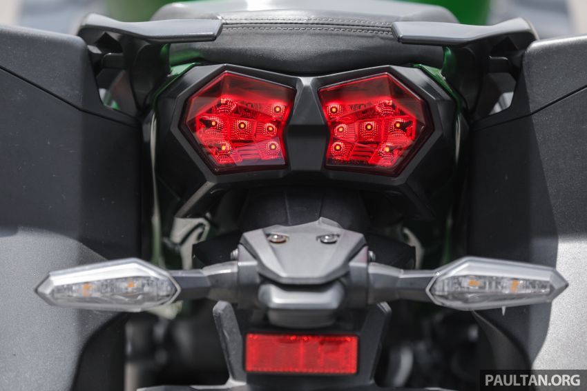 REVIEW: 2019 Kawasaki H2SX – We have lift off 1106438