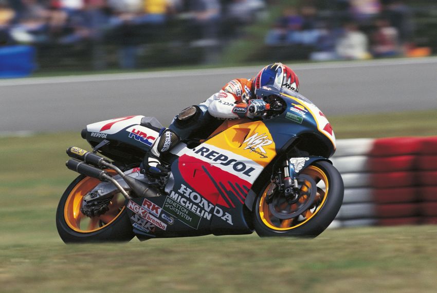 26 years of Repsol Honda MotoGP racing motorcycles Image #1112971