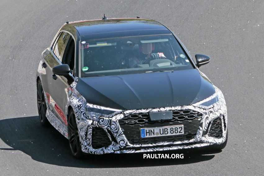 SPYSHOTS: 2021 Audi RS3 sports production bodykit 1109525