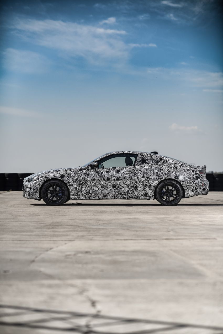 G22 BMW 4 Series Coupe officially teased – M440i xDrive to lead the range with 374 PS, mild hybrid tech Image #1112719