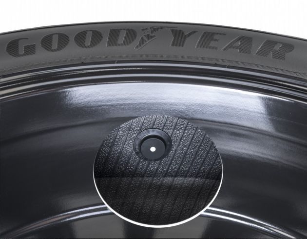 Goodyear connected tyres concept – 30% shorter stopping distance with tyre-to-vehicle communication