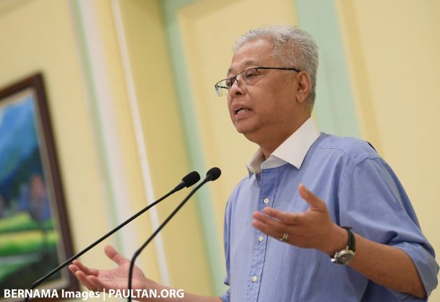 Ismail Sabri explains ban on <em>balik kampung</em> for Hari Raya – home visits within states also not allowed