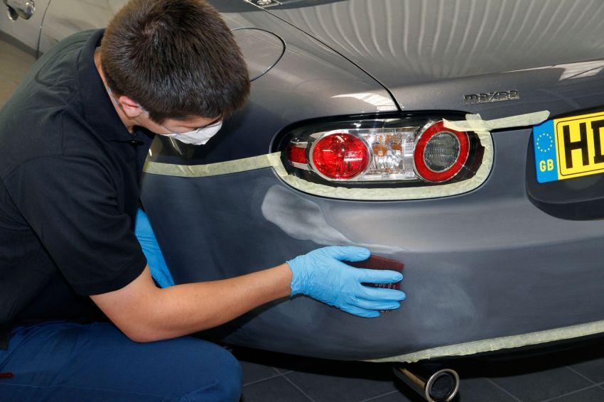 Mazda launches photo-based repair assessment in UK 1109237