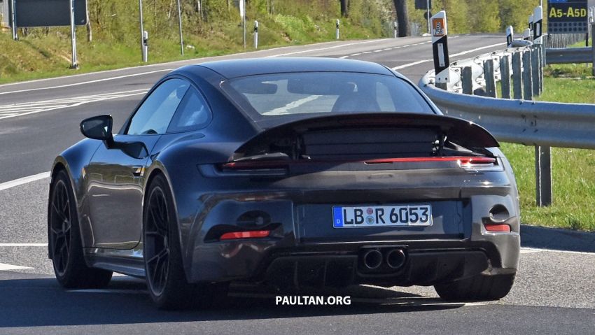SPIED: 992 Porsche 911 GT3 seen in Touring guise 1110189