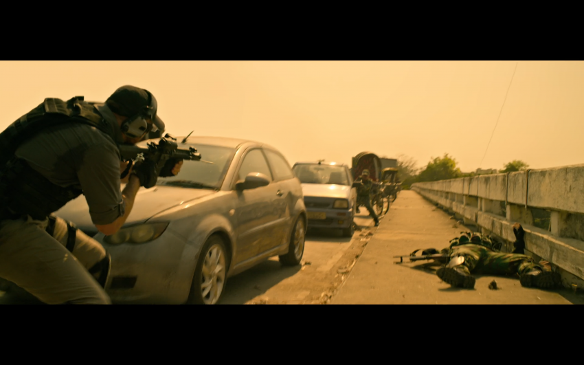 Proton Saga FL, Satria Neo dan Savvy muncul dalam filem aksi Netflix, dibintangi oleh Chris Hemsworth 1111953