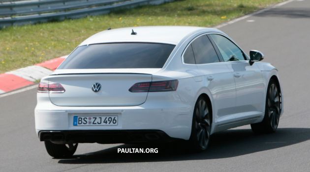 SPYSHOTS: Volkswagen Arteon R testing at the ‘Ring