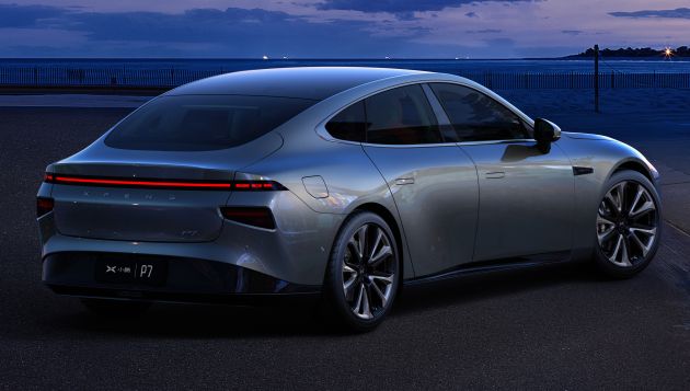 Xpeng P7 electric sedan now in China – 706 km range!