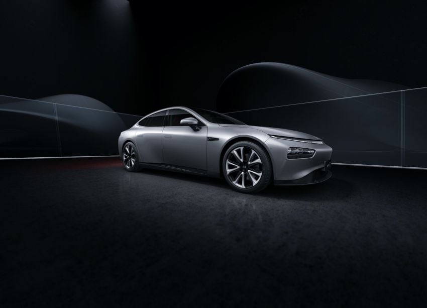 Xpeng P7 electric sedan now in China – 706 km range! 1113255