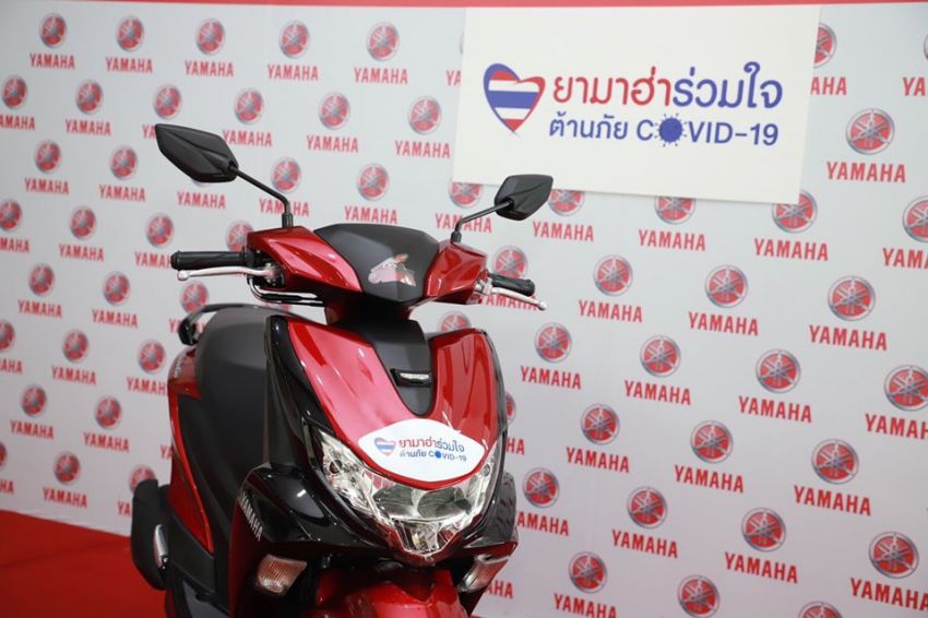 Yamaha Thailand sumbang 100 motosikal kepada pekerja kesihatan negara itu – jumlah cecah RM791k 1105333