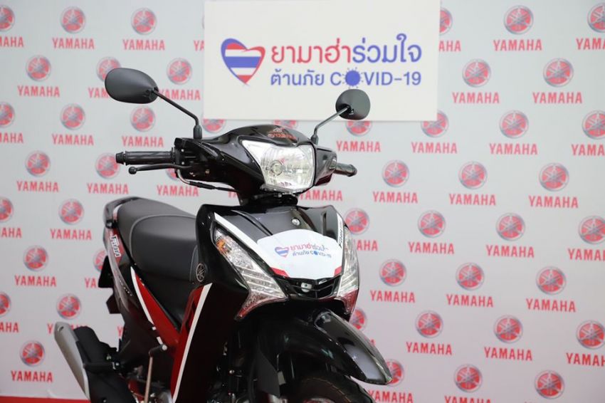 Yamaha Thailand sumbang 100 motosikal kepada pekerja kesihatan negara itu – jumlah cecah RM791k 1105336