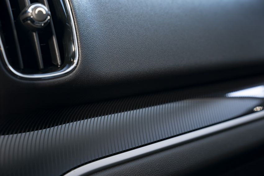 2020 F60 MINI Countryman facelift – cleaner engines, more standard kit, new displays, black exterior trim 1122037