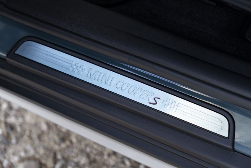 2020 F60 MINI Countryman facelift – cleaner engines, more standard kit, new displays, black exterior trim 1122108