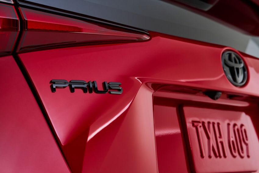 2021 Toyota Prius 2020 Edition debuts – 2,020 units 1116312