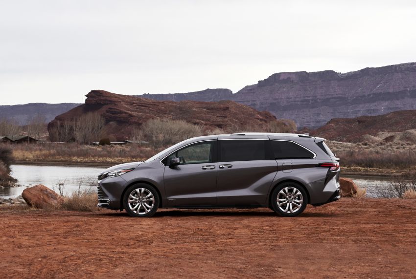 2021 Toyota Sienna revealed – hybrid only with 2.5L NA engine, 243 hp, optional AWD, vacuum and fridge! 1119766
