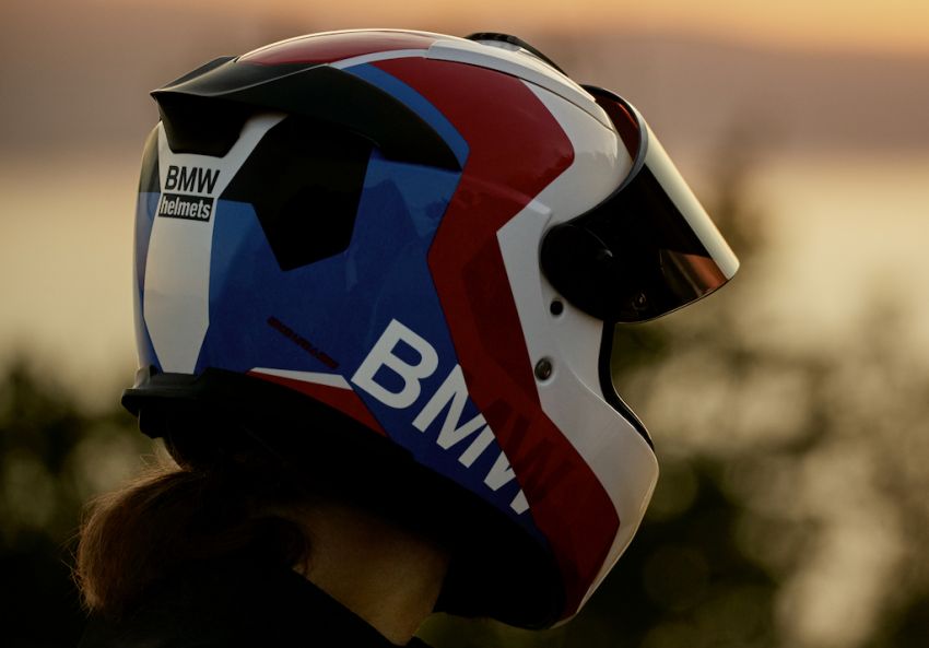 BMW Motorrad offers 5-year warranty on bike helmets 1115751