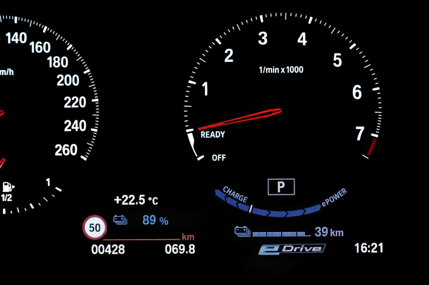 BMW X2 xDrive25e <em>plug-in hybrid</em> F39 – e-jarak 57 km 1122850