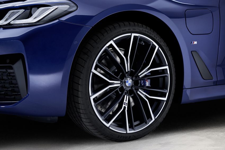 BMW 5 Series G30 2021 <em>facelift</em> didedahkan – wajah baru, enjin baru serta model 545e xDrive plug-in hybrid 1122444