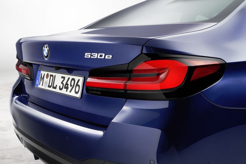 BMW 5 Series G30 2021 <em>facelift</em> didedahkan – wajah baru, enjin baru serta model 545e xDrive plug-in hybrid 1122445
