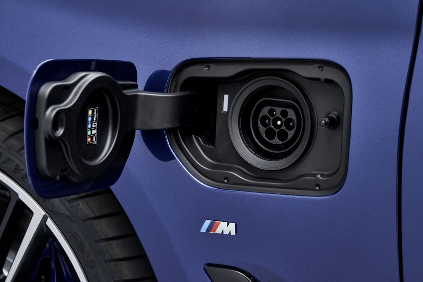 BMW 5 Series G30 2021 <em>facelift</em> didedahkan – wajah baru, enjin baru serta model 545e xDrive plug-in hybrid 1122451
