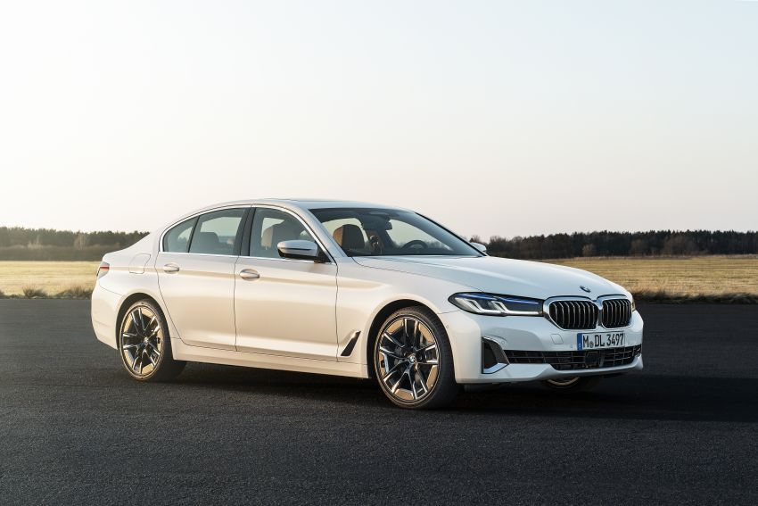 BMW 5 Series G30 2021 <em>facelift</em> didedahkan – wajah baru, enjin baru serta model 545e xDrive plug-in hybrid 1122469