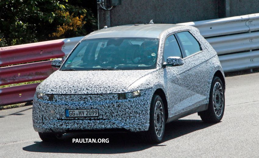 SPYSHOTS: Hyundai 45 seen with less camouflage 1117413