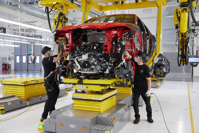 Lamborghini to announce a new model on May 7 – production resumed at Sant’Agata Bolognese facility 1115122