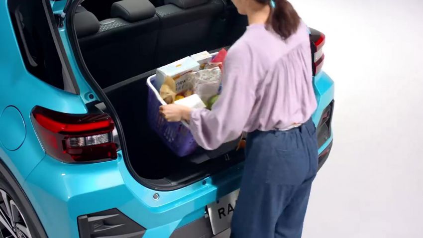 Toyota Raize ditampilkan dalam video komersial Jepun 1116934