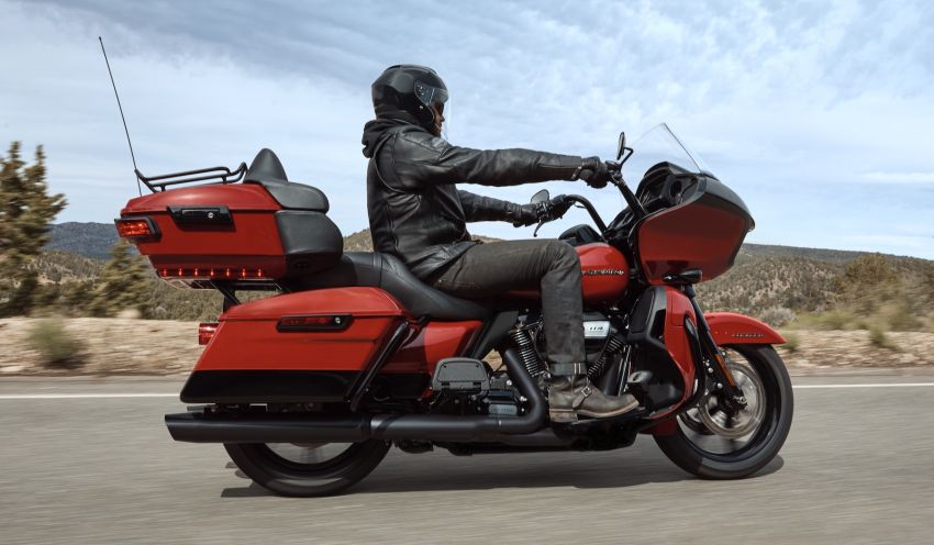 Harley-Davidson patents motorcycle balancing gyro 1128750