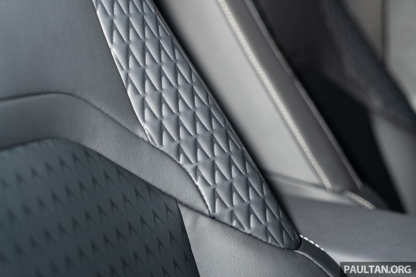 GALERI: Lexus UX 200 Urban 2020 – RM243,888 1126148