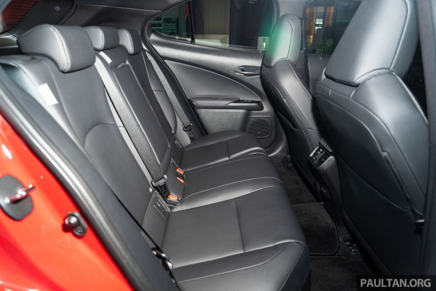 GALERI: Lexus UX 200 Urban 2020 – RM243,888 1126152