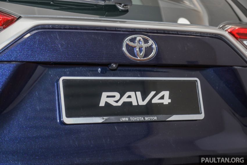 2020 Toyota RAV4 SUV launched in Malaysia – CBU Japan, 2.0L CVT RM196,500, 2.5L 8AT RM215,700 Image #1132023