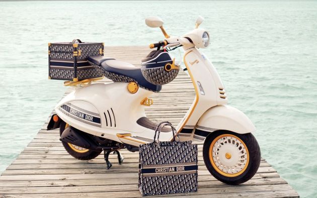 2021 Vespa 946 Christian Dior limited edition scooter