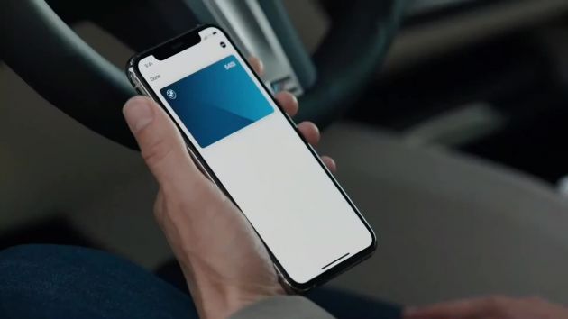 BMW announces Digital Key Plus using UWB tech found in iPhones – first debut with all-electric iX SUV