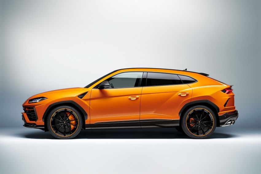 2021 Lamborghini Urus SUV gets new Pearl Capsule design edition, colours and minor equipment updates 1133858