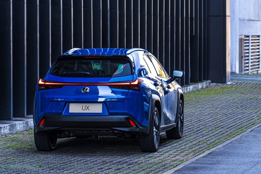 AD: Style, technology and comfort abound in the new Lexus UX – enjoy special deals and exclusive gifts! 1129116