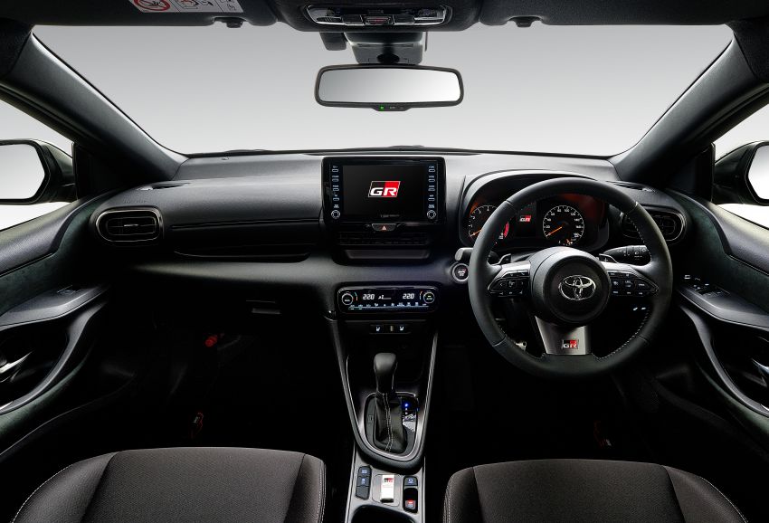 Toyota GR Yaris RS tampil di Jepun – lebih ‘murah’ dengan enjin 1.5L 120 PS/ 145 Nm, CVT pacuan depan 1125721