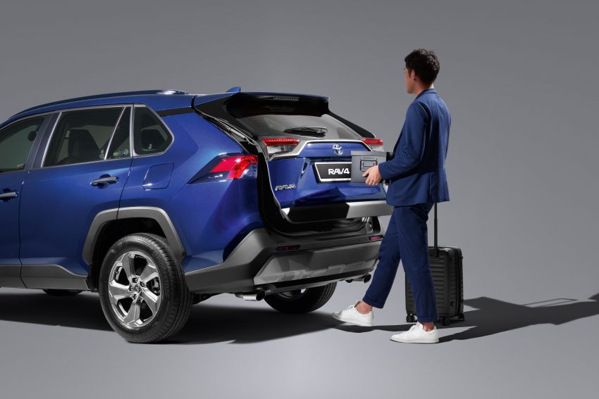 2020 Toyota RAV4 SUV launched in Malaysia – CBU Japan, 2.0L CVT RM196,500, 2.5L 8AT RM215,700 1132447