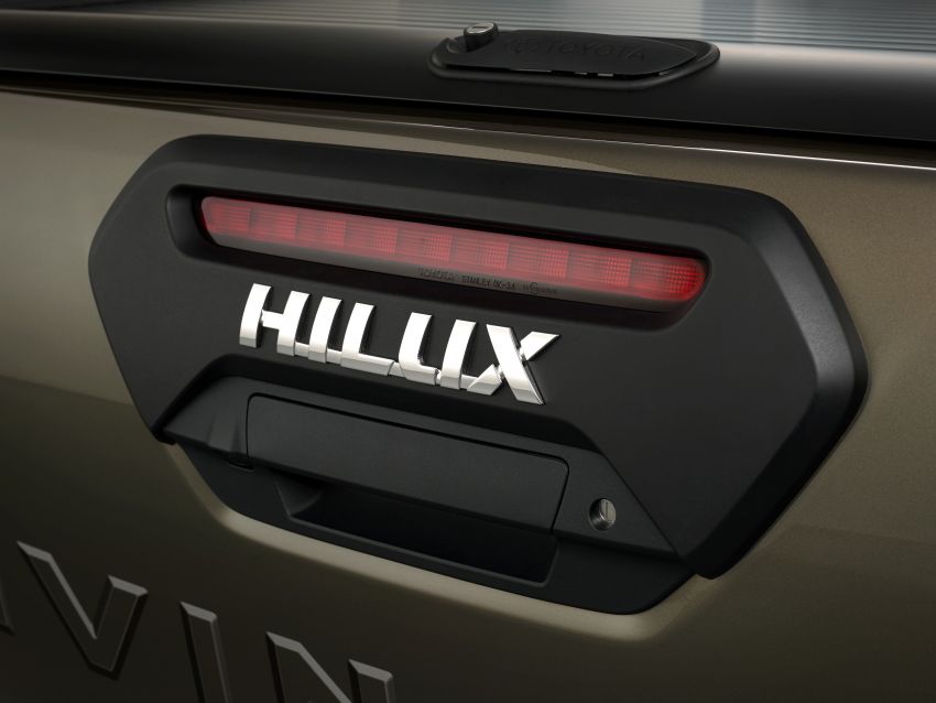Toyota Hilux facelift didedahkan – rupa lebih garang, model 2.8L turbodiesel terima kuasa 204 hp/500 Nm 1126361