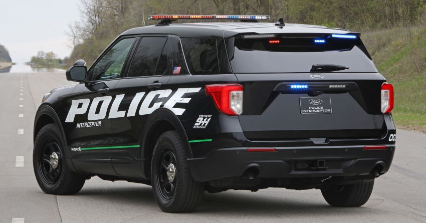 Ford to continue producing, selling Police Interceptors despite being told to rethink relationship with police 1144356