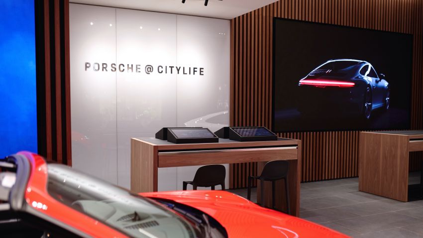 Porsche Italia introduces new concept store in Milan 1143899