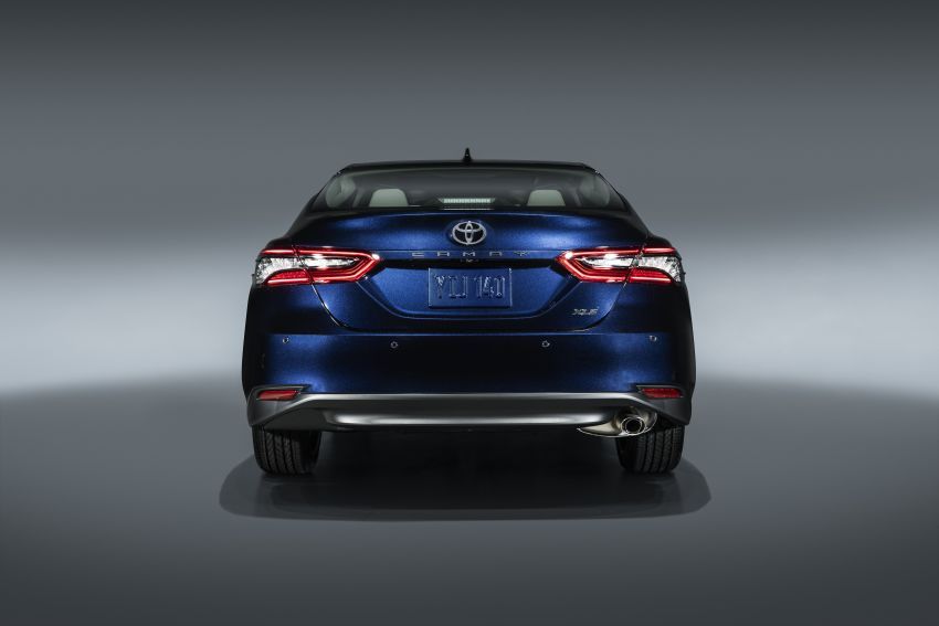Toyota Camry 2021 <em>facelift</em> terima skrin baru, Toyota Safety Sense 2.5+, bateri lithium-ion untuk hibrid 1148094