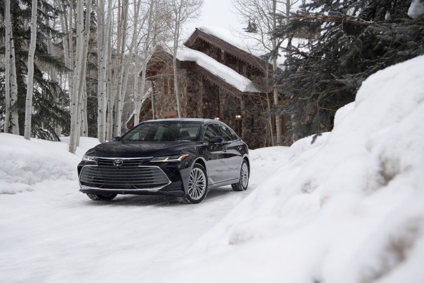 2021 Toyota Avalon – now with AWD 2.5L Dynamic Force drivetrain; Hybrid gains new lithium-ion battery 1148318