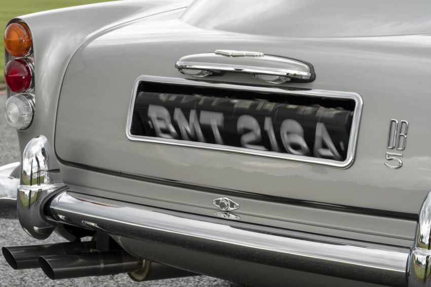 Aston Martin DB5 Goldfinger Continuation – unit pertama kereta James Bond keluaran semula siap 1144230