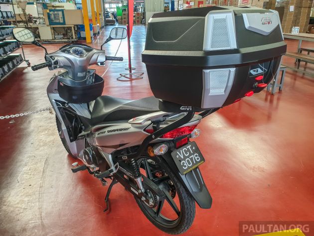 Givi lancar kotak barangan Antartica B42N – RM420