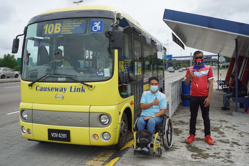 Hino Poncho starts one-month trial run with Causeway Link – disabled-friendly minibus to serve route 10B 1151667