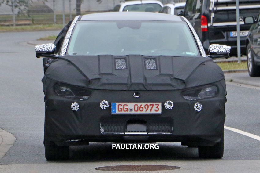 SPIED: Kia Futuron entering production as sporty EV 1149136