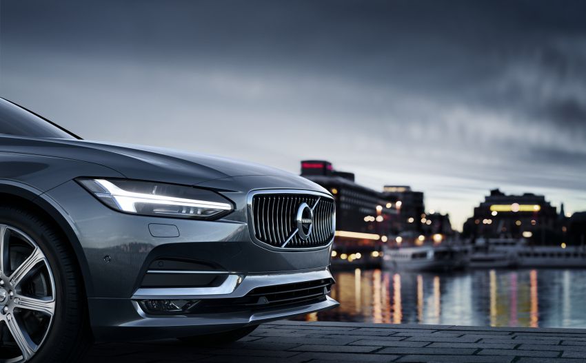 AD: Enjoy style and safety with free maintenance, insurance, Polestar upgrades for Volvo S60 and S90! 1157071
