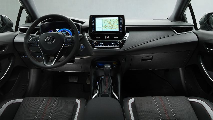 Toyota Corolla Sedan GR Sport – model lebih sporty untuk pasaran Eropah, tanpa sebarang talaan prestasi 1150932