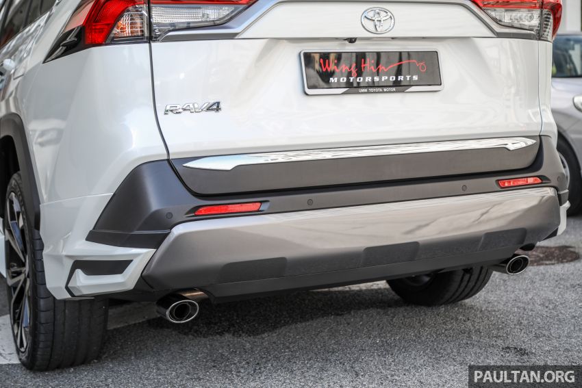 GALLERY: Toyota RAV4 Modellista bodykit in Malaysia 1147452