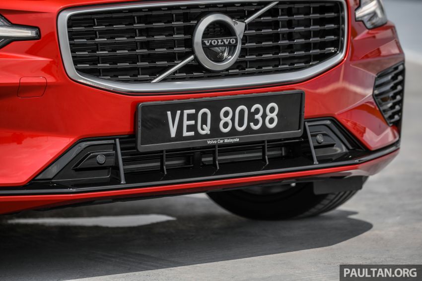 VIDEO: Volvo S60 T8 2020 CKD — review di Malaysia 1145316